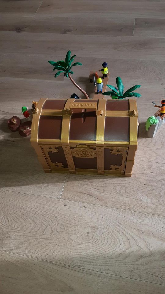 Piraten Playmobil Koffer zum mitnehmen in Kösching