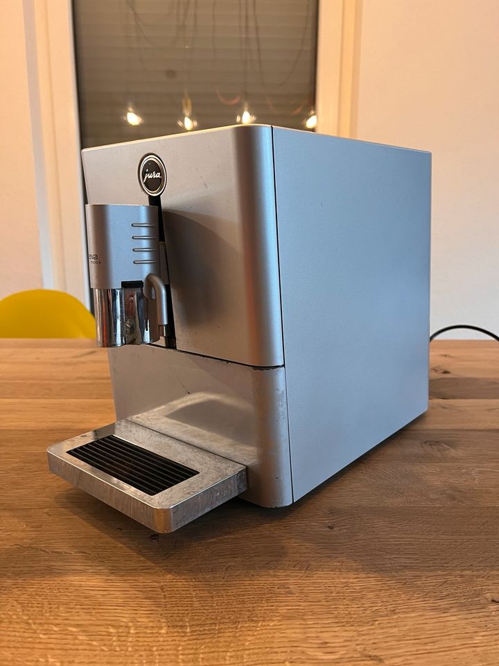 Kaffevollautomat Jura ENA Micro 9 in Karlsruhe