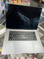 MacBook Pro 2018 i9 Touch Bar Berlin - Spandau Vorschau