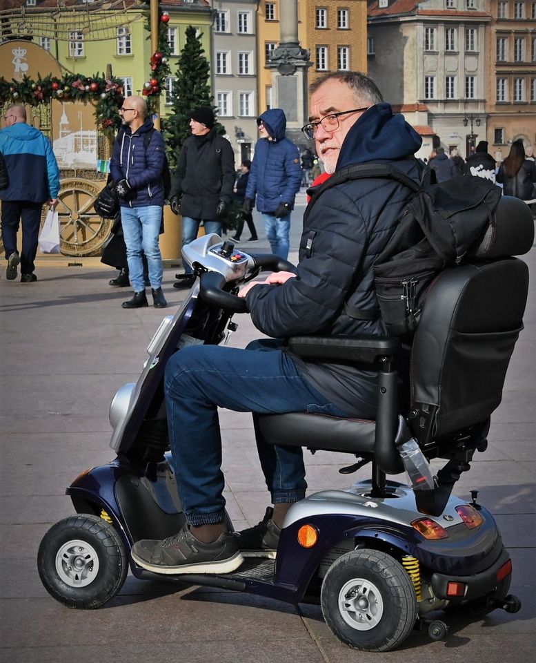 Kymco Poel ForU Elektromobil Seniorenmobil Elektroscooter in Malschwitz