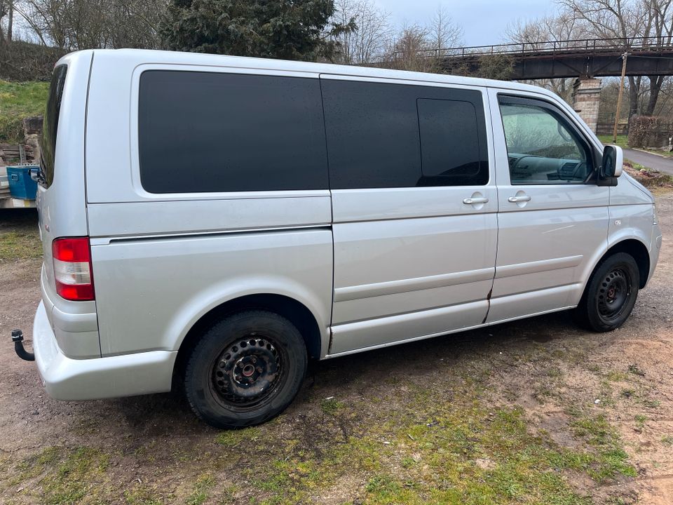 VW T5 Multivan Standheizung, 7 Sitzer in Querfurt