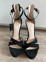 Zara High Heels mit Plateau neu mit Preisschild Niedersachsen - Langenhagen Vorschau