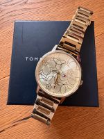 Tommy Hilfiger Damen Uhr Armbanduhr goldfarben mit Blüten Sachsen - Pegau Vorschau