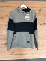 Nike hoody S Pullover colourblock Herren Niedersachsen - Haren (Ems) Vorschau