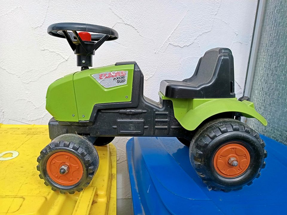 Traktor Kinder Rutscher Spielzeug in Kirchdorf an der Iller