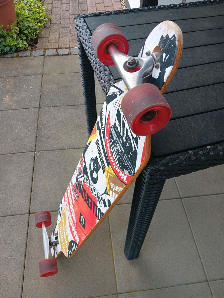 Skateboard / Longboard in Beselich