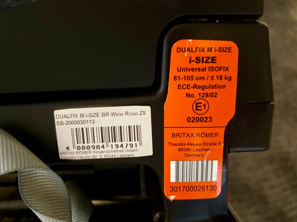 Britax Römer DUALFIX Mi-SIZE BR Wine Rose in Graben-Neudorf