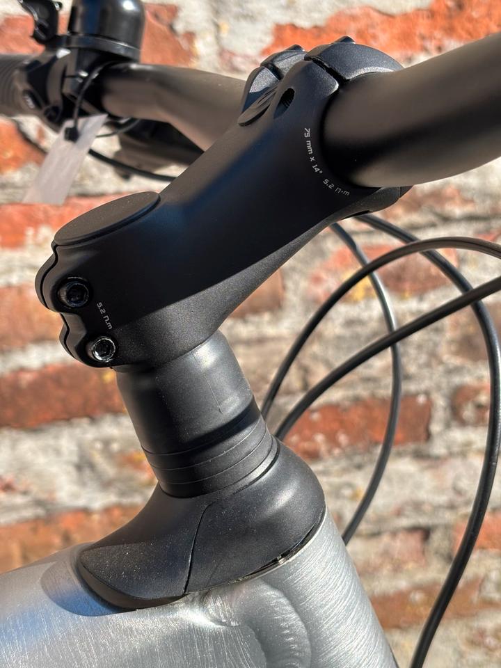 Specialized Vado SL 5.0 Größe M leichtes E-Trekking Diamand in Steindorf - Paar