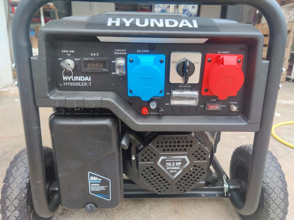 Stromerzeuger Generator Aggregat Hyundai 7.2 kW Dauerleistung in Hünfelden