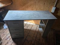 Kleiner Schreibtisch mit 3 Schubladen grau shabbylook Nordrhein-Westfalen - Düren Vorschau