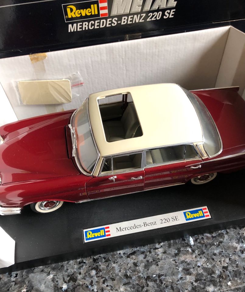 Revell 1:18 Mercedes Benz 220 SE Rar alt OVP Sammler in Syke