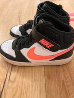Nike Air Gr.35 Niedersachsen - Holle Vorschau