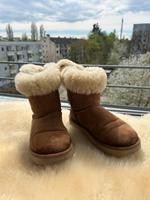 UGG Classic Größe 37 München - Bogenhausen Vorschau