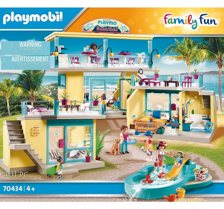 PLAYMOBIL Family Fun PLAYMO Beach Hotel in Singen