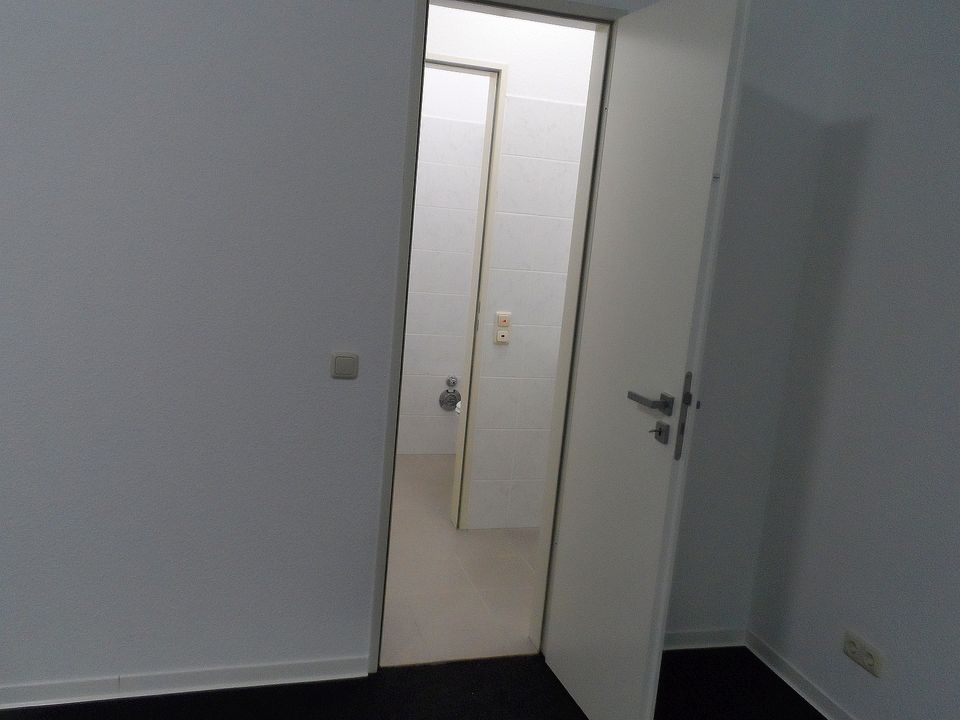 Büro - Ladenlokal (67 m²) - Praxis in 51381 LEV in Leverkusen