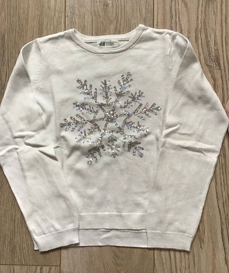 Pullover mit Pailletten, Doppelpack von H&M, Gr. 122/128 in Bergisch Gladbach