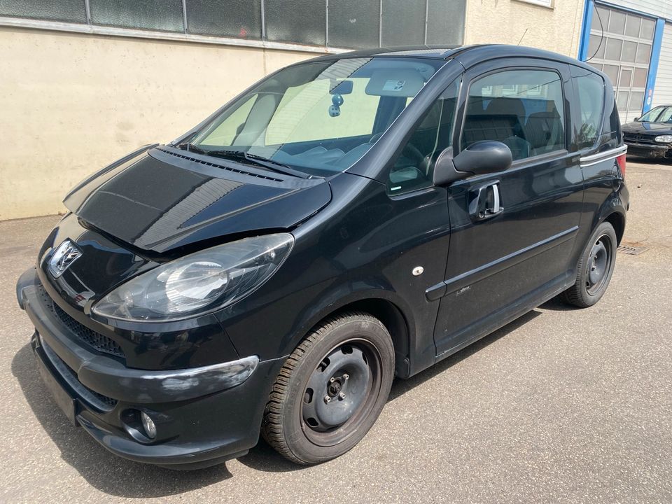 Peugeot 1007 Schwarz | Schlachtfest Teile Türe Heckklappe in Backnang