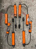 Fox Shocks 2.0 Reservoir Suzuki Jimny Samurai Dämpfer Nordrhein-Westfalen - Goch Vorschau