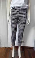 H&M Hose Stoff schwarz weiß gemustert Gr. 36 Neu Bayern - Haibach Unterfr. Vorschau