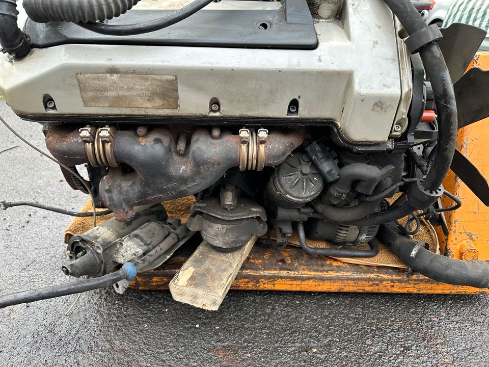 Mercedes W140 R129 500 SEC M119 kompletter Motor in Hanau