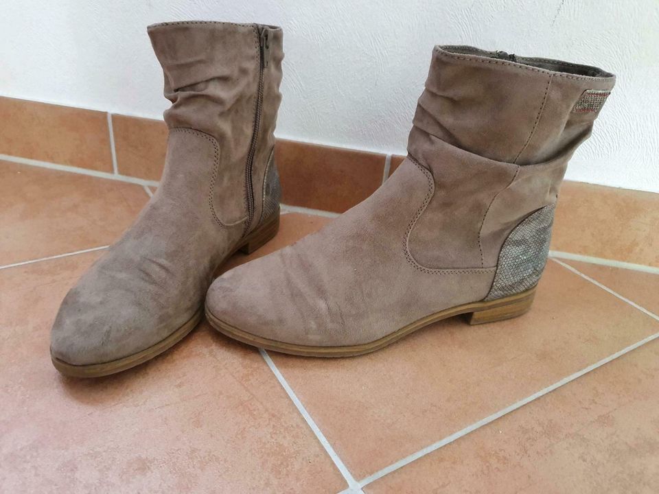 Halbstiefel S'Oliver grau-beiges Nubukleder in Liederbach