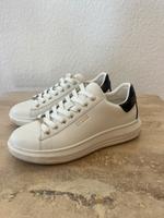 GUESS Sneaker 'Elbina' in Weiß Stuttgart - Hedelfingen Vorschau