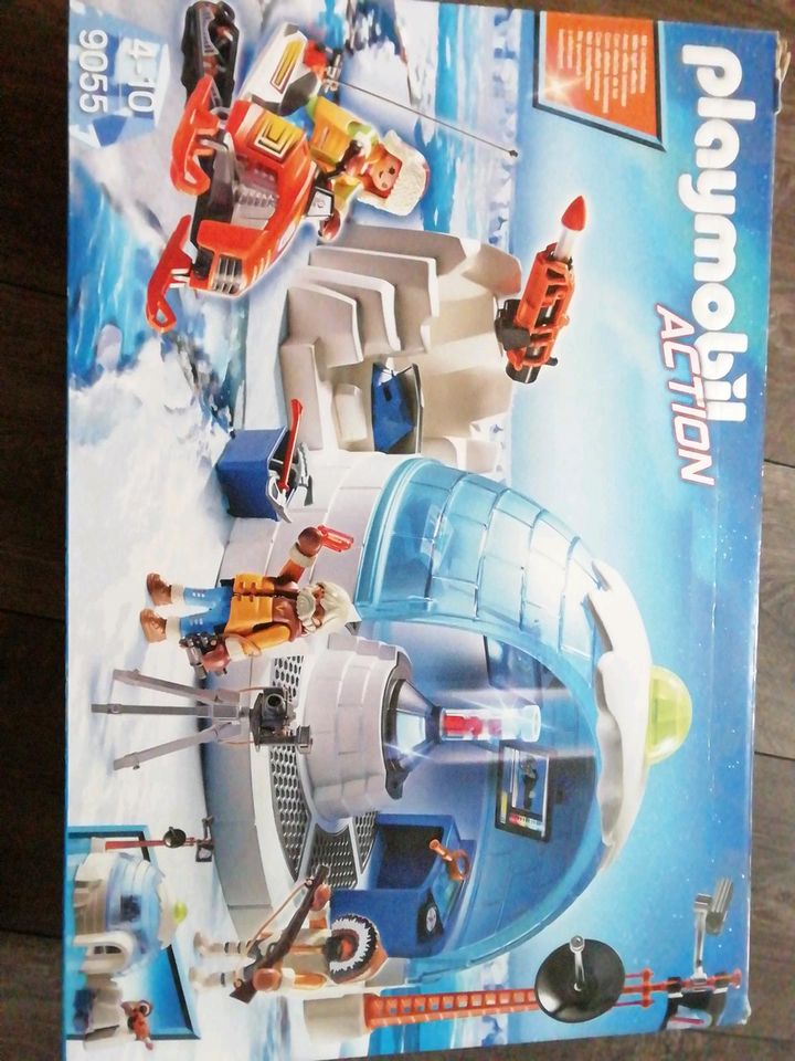 Playmobil Polarstation mit funktionierendem Blaulicht in Waldenburg