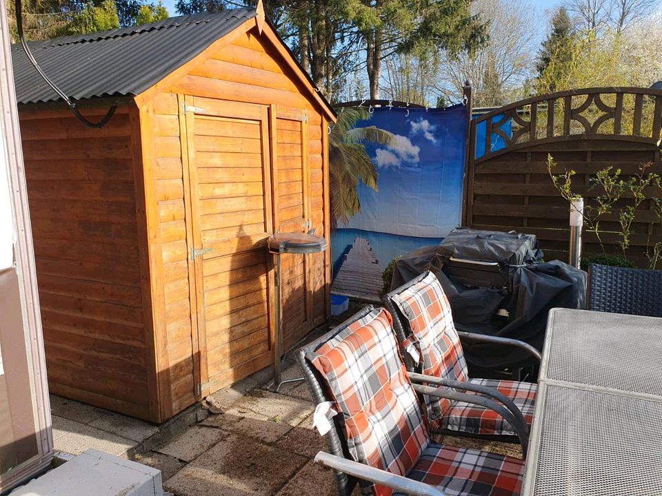 Wohnwagen auf Campingplatz zu verkaufen. in Bartholomä