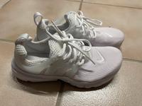 Nike Presto neuwertig 36 weiß Sportschuhe  Schuhe Bayern - Waging am See Vorschau