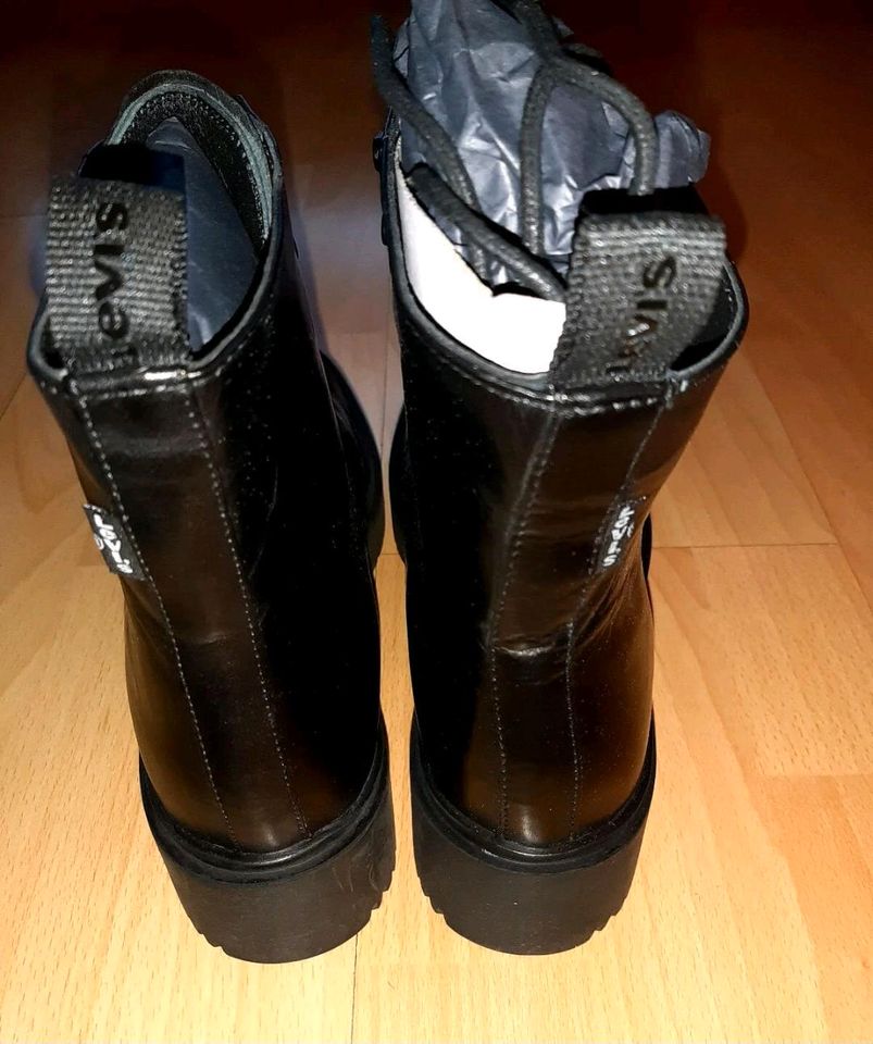 Stiefel / Boots von Levi's "BRIA" Gr. 39 schwarz "NEU" in Köln