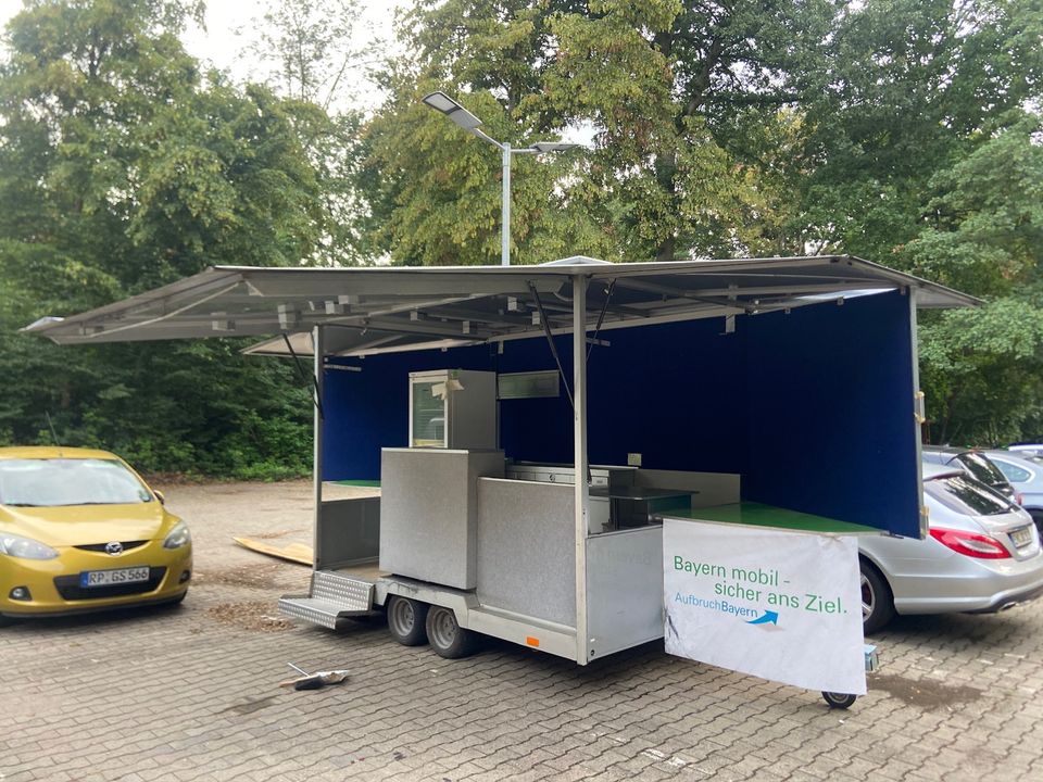 Verkaufsanhänger Glühwein Stand Messestand Partyhänger Anhänger in Karlsruhe