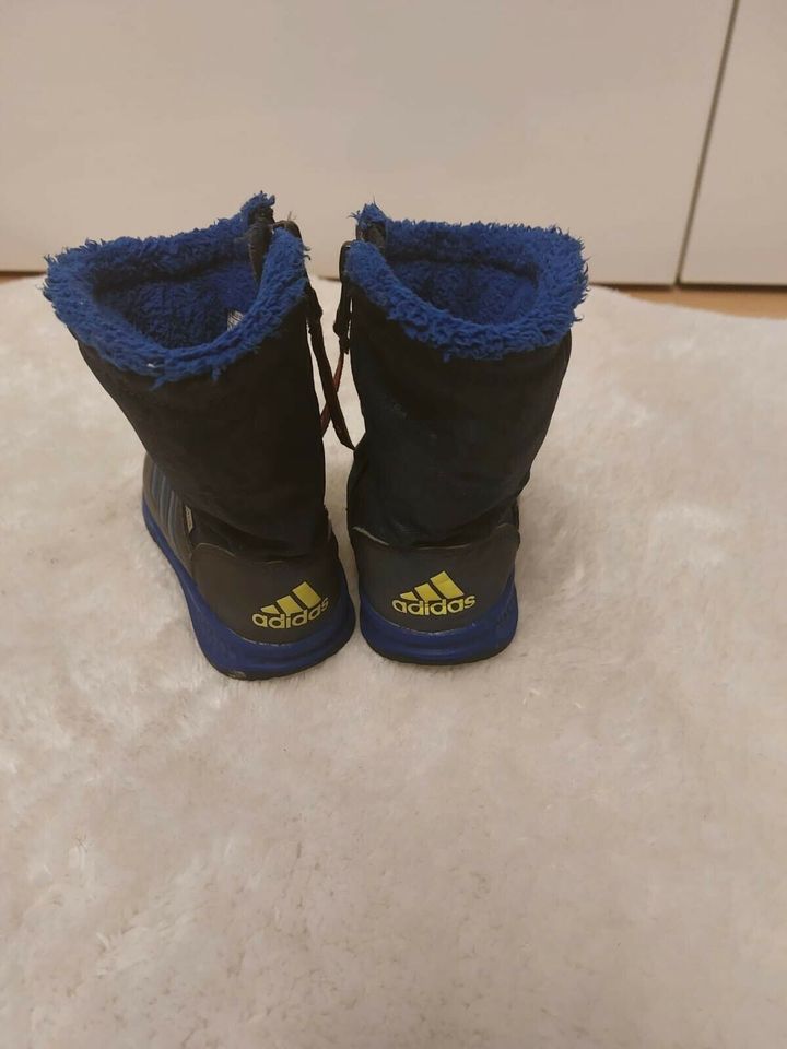 Schneeschuhe adidas größe 24 in Köln