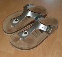 Sandalen 37 37,5 Zehentrenner Schuhe Pantoletten wie Gizeh Silber Essen - Essen-Kray Vorschau