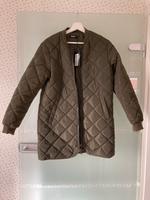 Only Übergangsjacke Steppjacke Neu mit Etikett XS 36 Jacke Mantel Niedersachsen - Bad Nenndorf Vorschau
