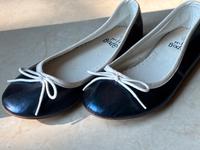 Ballerinas Mini Boden Fest Leder 37 Sachsen - Naunhof Vorschau