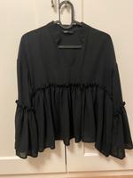 Schwarze Bluse mit Ballonarmen Niedersachsen - Ganderkesee Vorschau