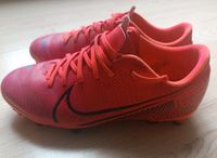 Nike Fußballschuhe Kinder mit Stollen Niedersachsen - Oldenburg Vorschau