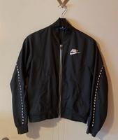 Nike Jacke Bayern - Untermerzbach Vorschau