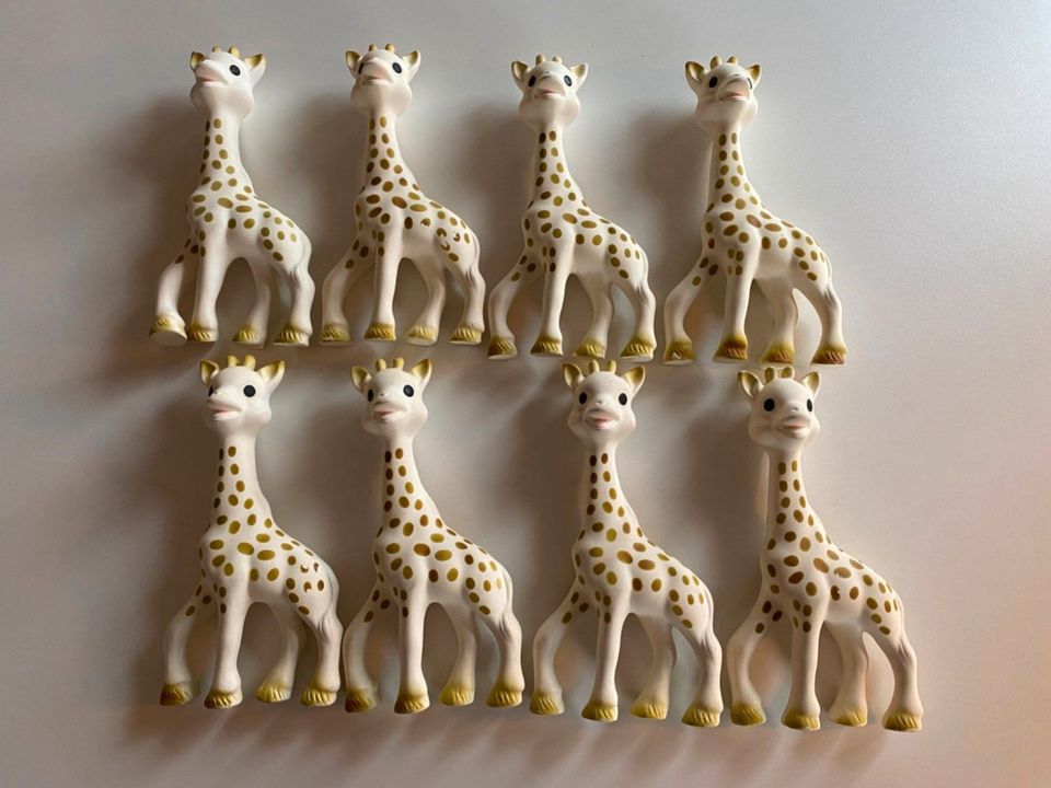 Noch 4 Stk. Sophie die Giraffe Babyspielzeug Greifling in Bremberg