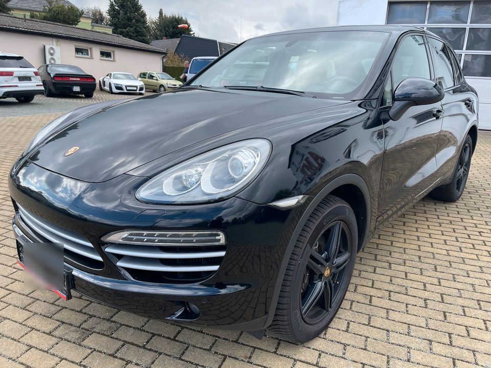 Porsche Cayenne premium Edition 2014 in Meuselwitz