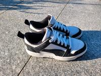 Puma Sneaker Größe 37,5 Bayern - Neufraunhofen Vorschau