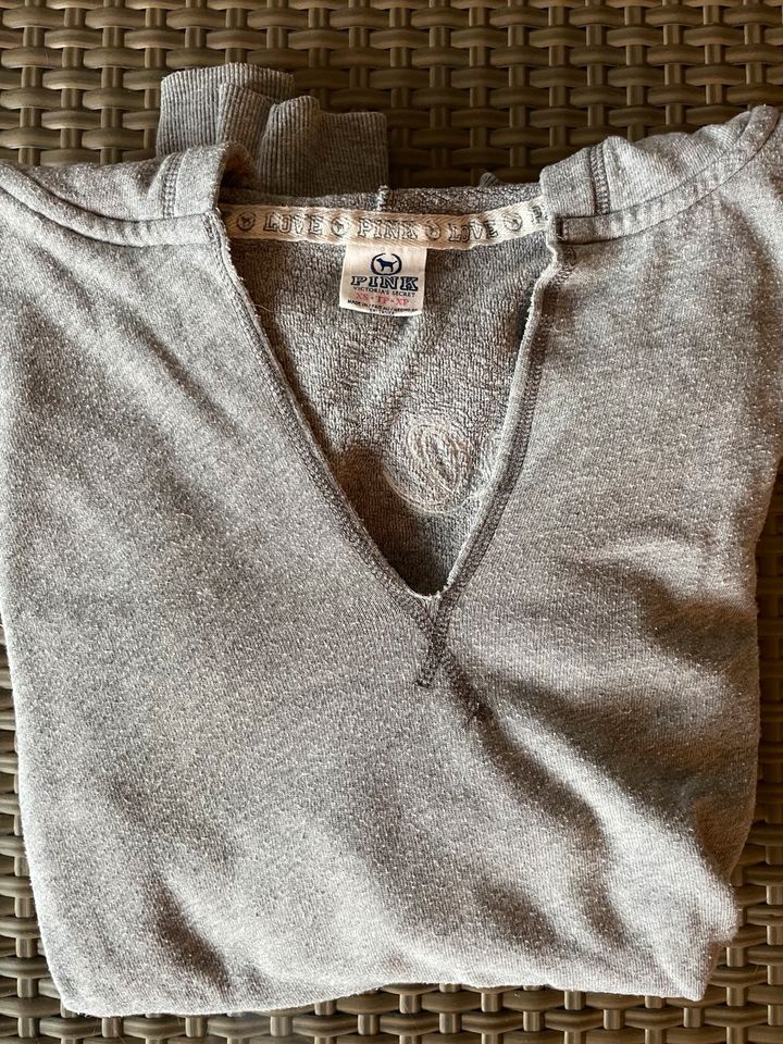 Victoria’s Secret Damen Pullover in Pulheim