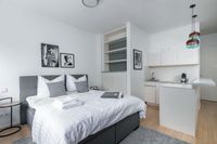 Berlin Kreuzberg am Mariannenplatz – hochwertig möblierte Design Wohnung mit Vollausstattung und Balkon! IV Friedrichshain-Kreuzberg - Kreuzberg Vorschau