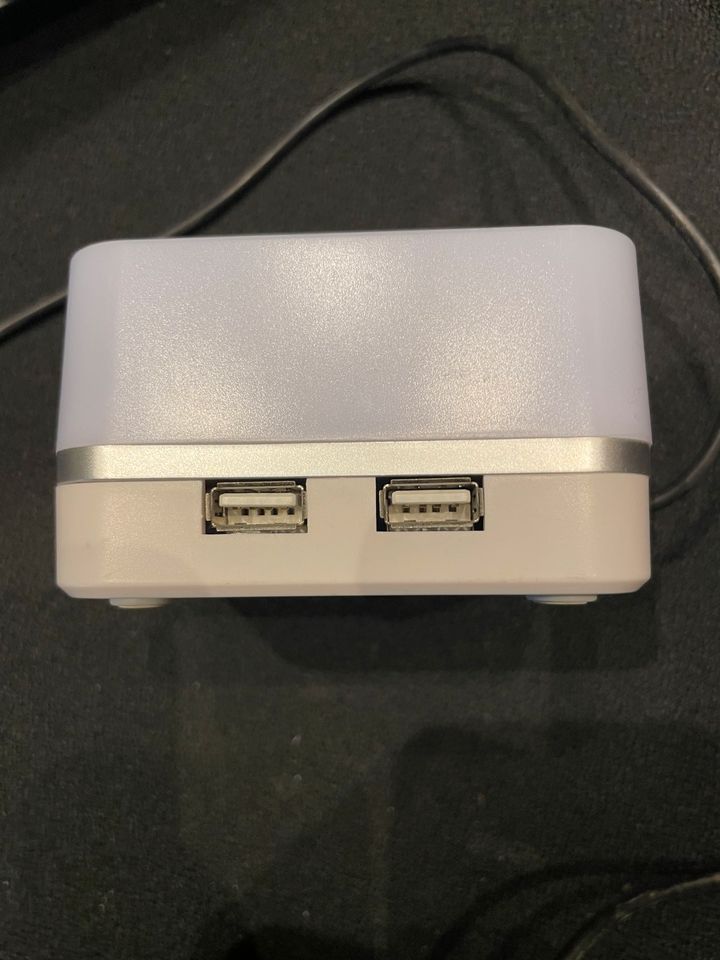 USB Verteiler 4 Ports mit Uhr und Licht in Oberhausen