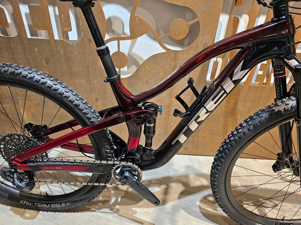 TREK TOP FUEL 9.8 AXS / MOUNTAINBIKE FULLY / UVP 7899€ / S in Raubling