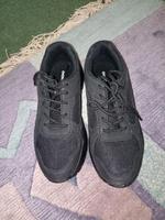 Sportschuhe sehr schön Nordrhein-Westfalen - Beckum Vorschau