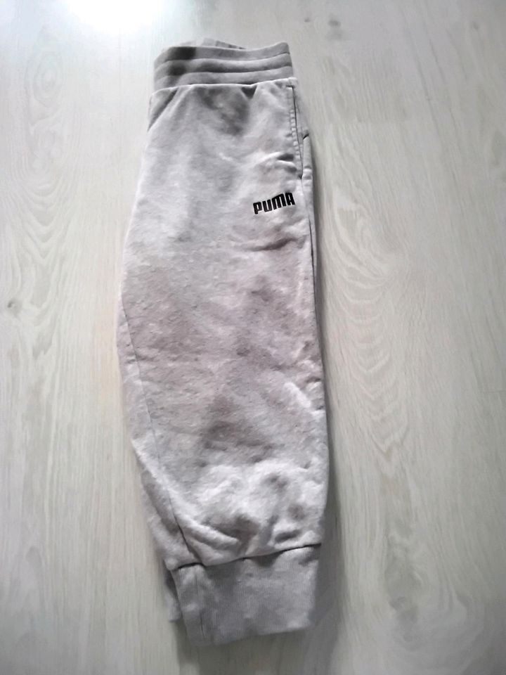 Puma Jogginghose  3/4 Länge * neuwertig * in Neu Wulmstorf