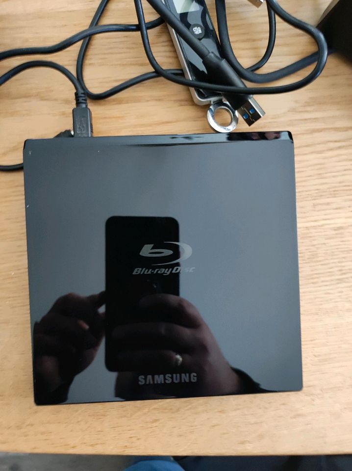 Samsung Blue ray CD Laufwerk portable in Odelzhausen