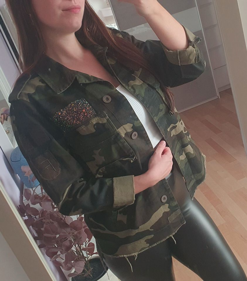 Schöne Camouflage Jacke in Zwickau