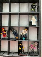 Lego Minifiguren Serie 11 Bergsteiger Roboter Polizist etc Hessen - Kassel Vorschau